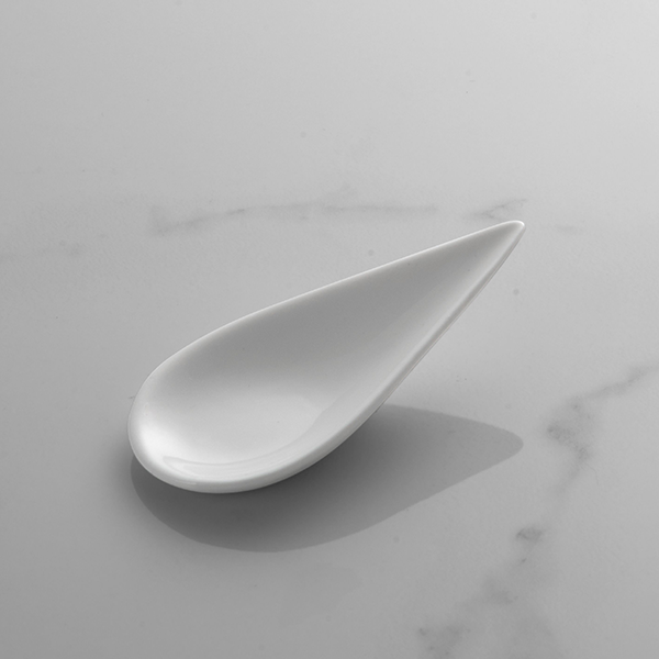 Arrow Canape Spoon Hire